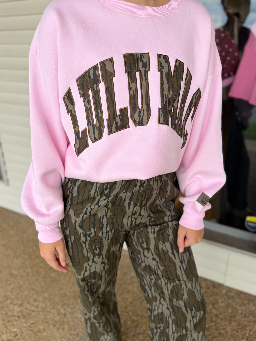 Light Pink Mossy Oak Bottomland