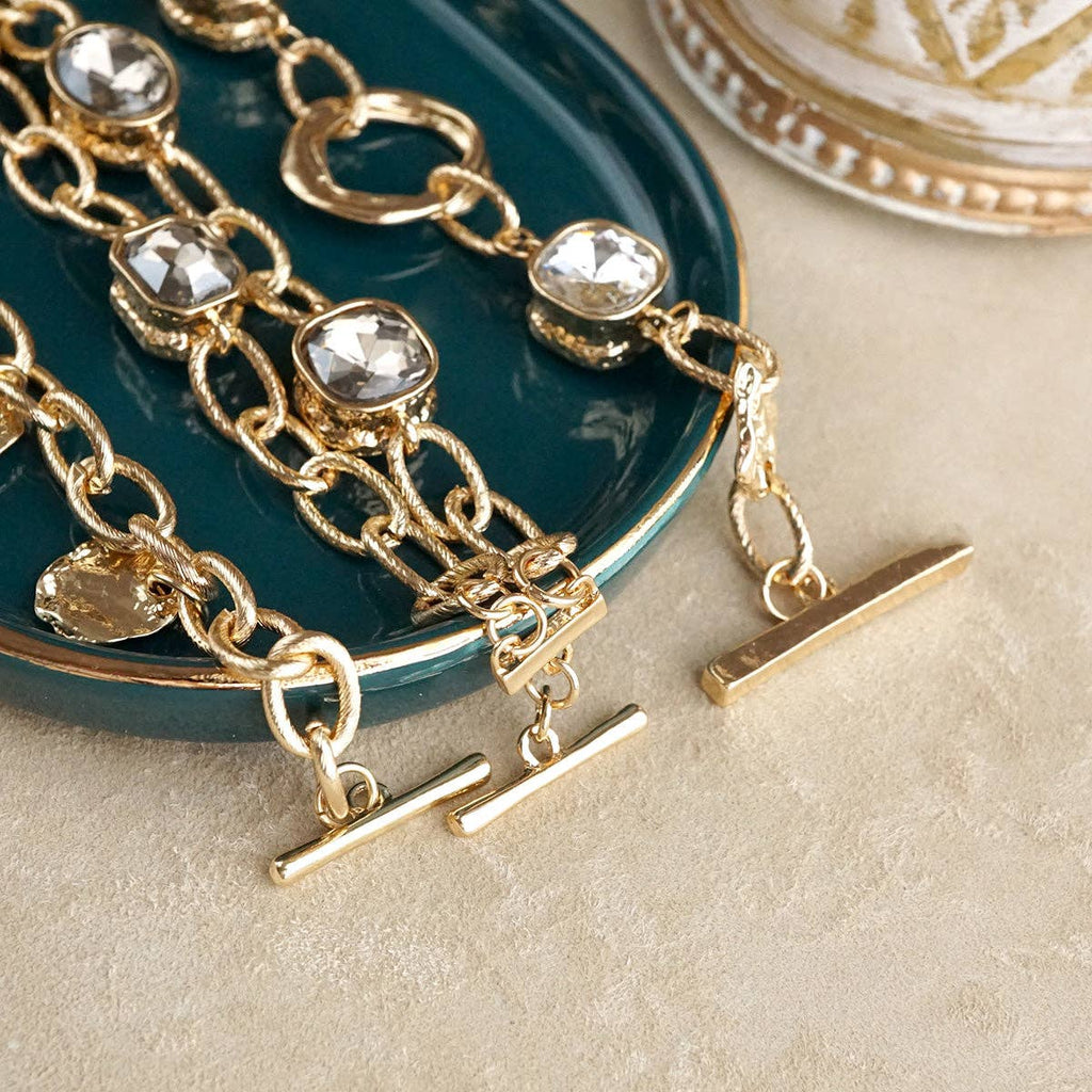 Brilliant Bond – Statement Chain Bracelets with Reflective Crystals
