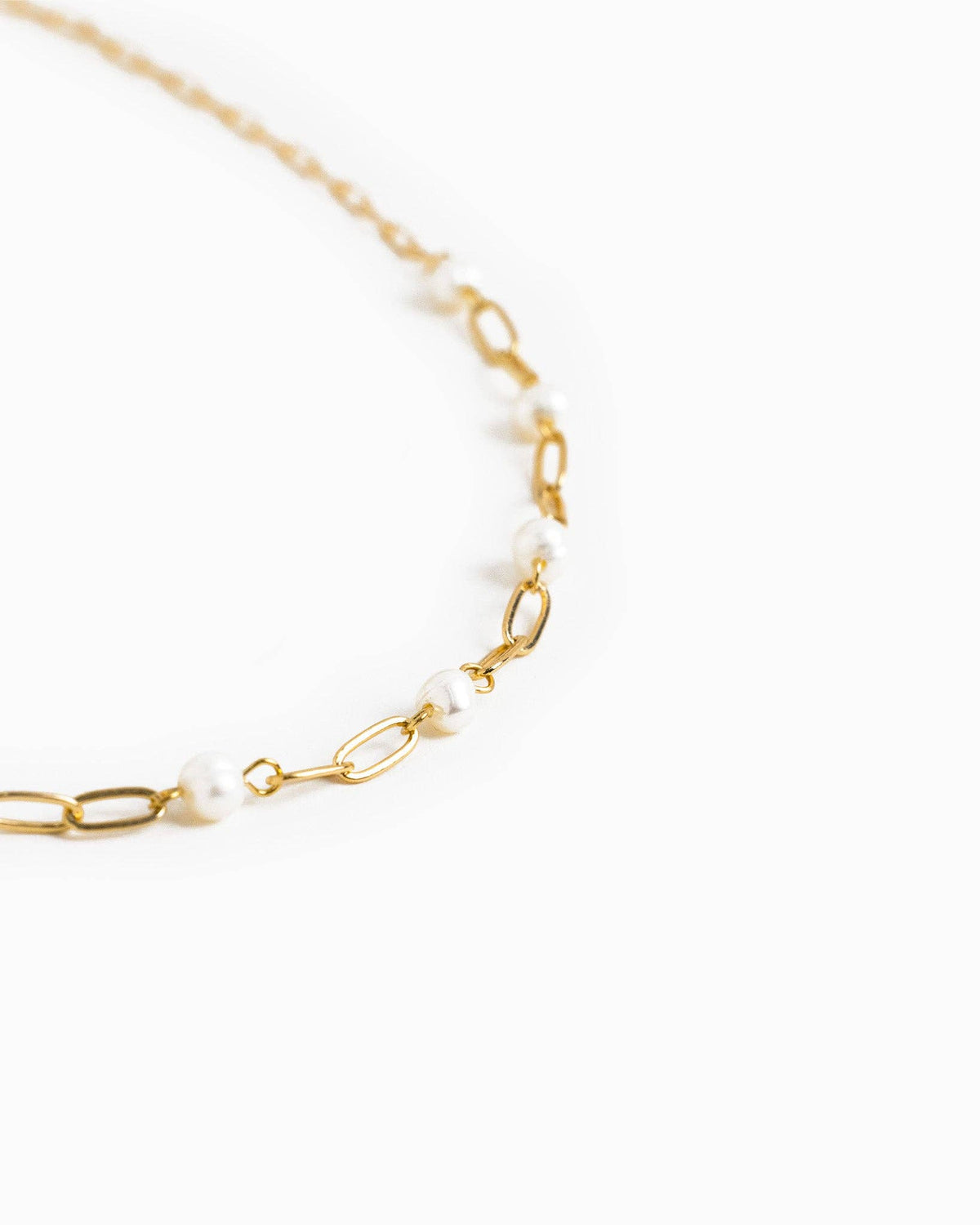 Gold Link Freshwater Pearl Station Chain Necklace