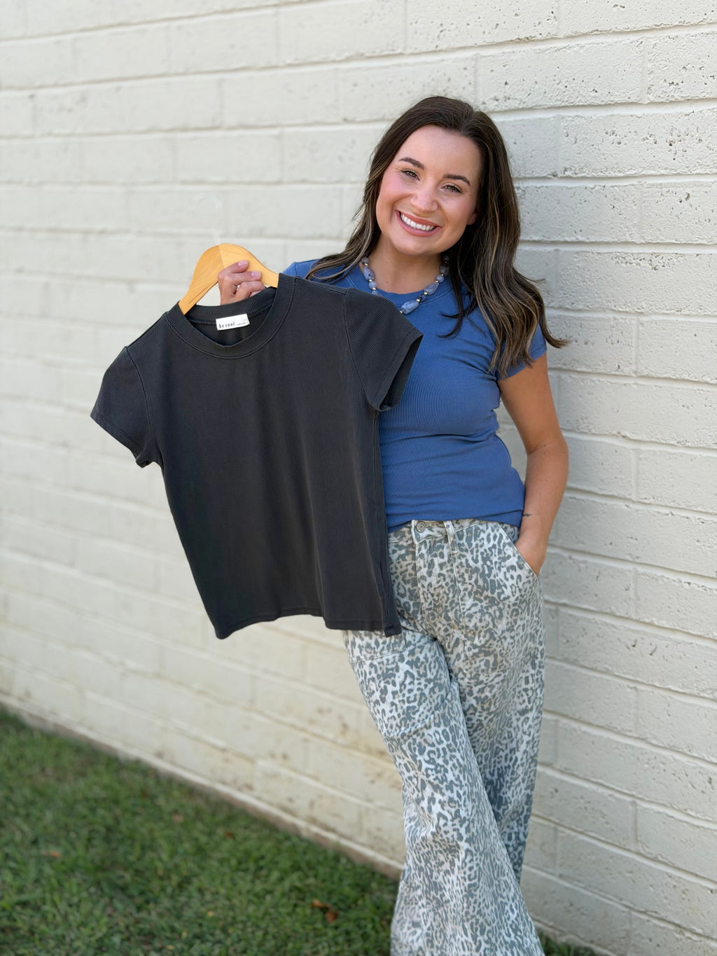 NEW COLOR-GARMENT DYE RIBBED CREW NECK TOP