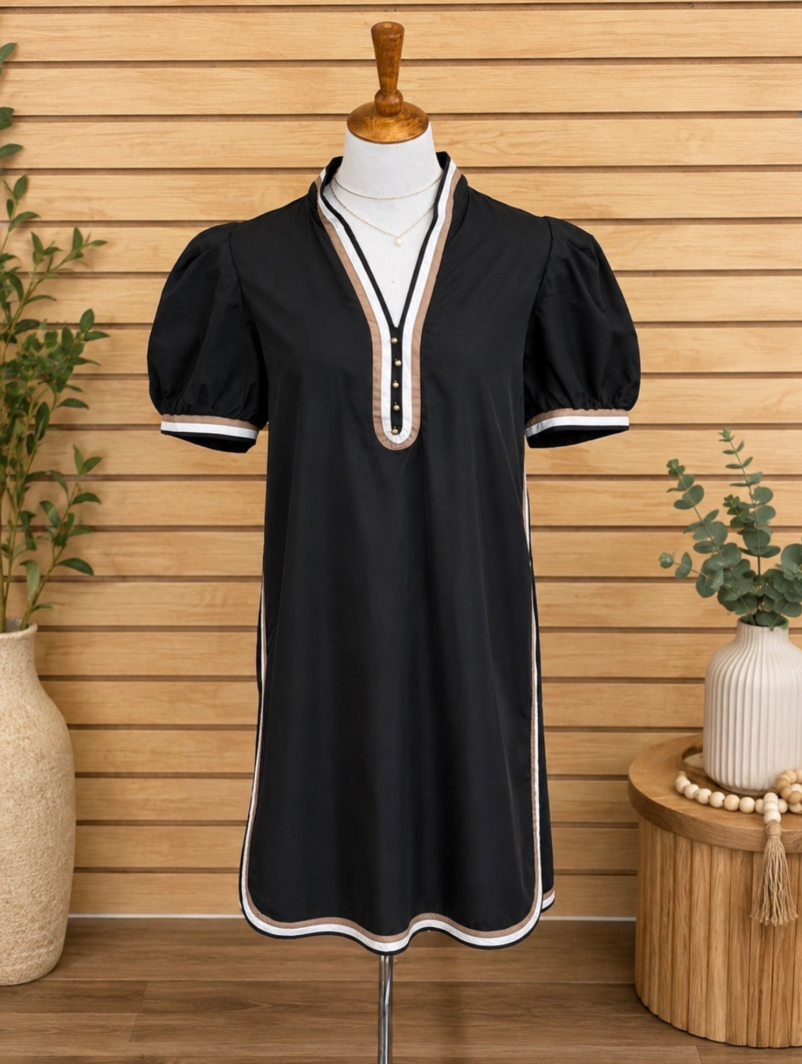 Solid short puff sleeve mini dress