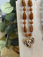 Hammered Heart Pendant Resin Beaded Necklaces | 40NK9662