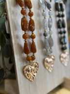 Hammered Heart Pendant Resin Beaded Necklaces | 40NK9662