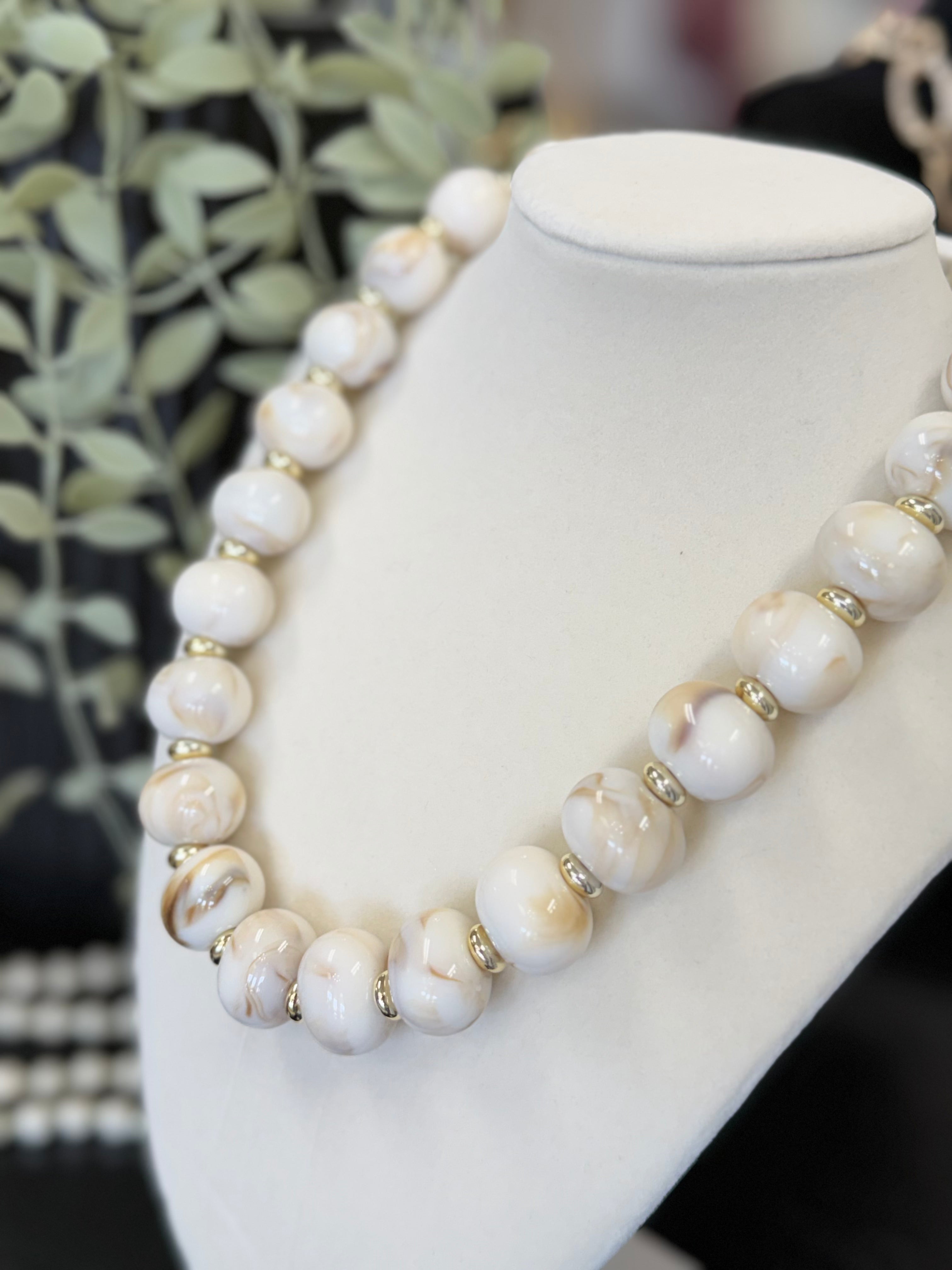Boho Oval Resin Bead Necklace